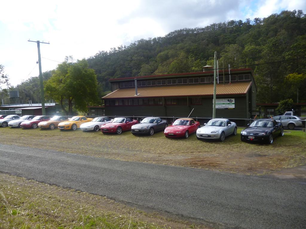 Christmas Creek Cafe & Cabins Lamington ภายนอก รูปภาพ